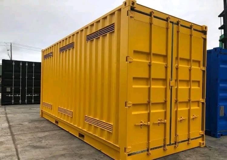 Used 20x9'6ft Storage Shipping Container